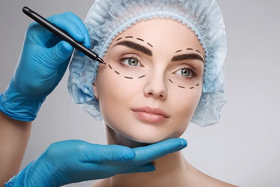 Best plastic surgery specialist doctor in gadchiroli