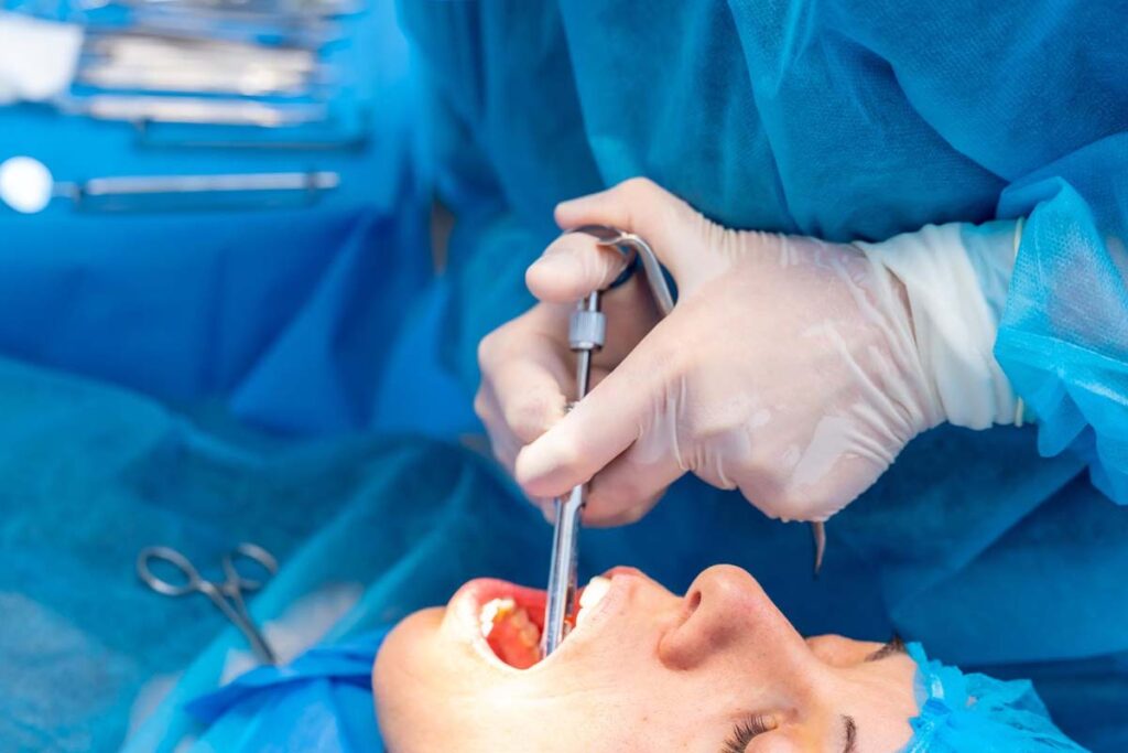 Best oral cancer hospital in ambikapur