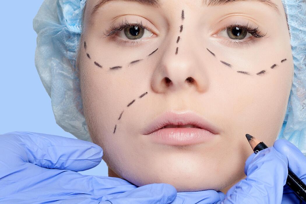 Best plastic surgery specialist doctor in kanker