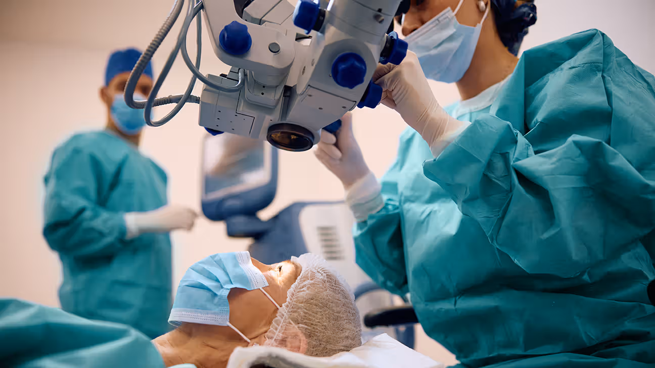 Cataract and lasic surgery specialist in nagpur