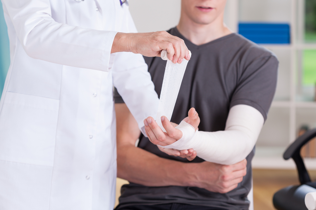 Orthopedic fracture and accidental hospital in dewas