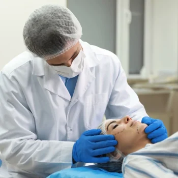 Cosmetic surgeon chandrapur